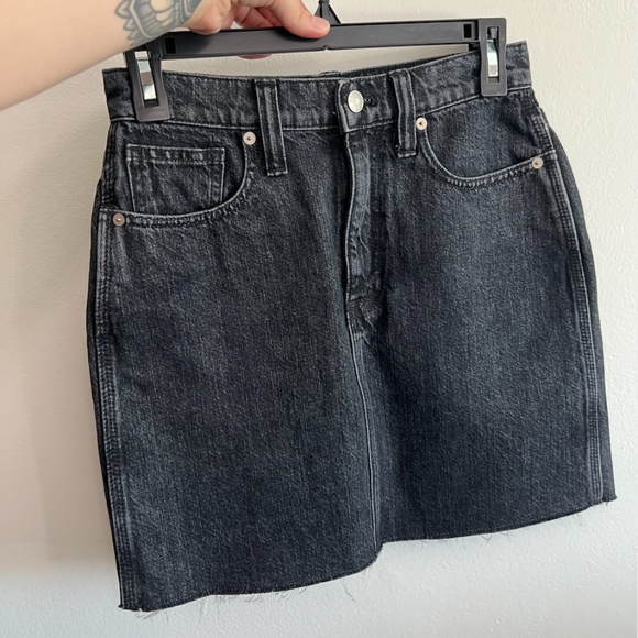 Madewell Jean Skirt - Picture 2 of 9